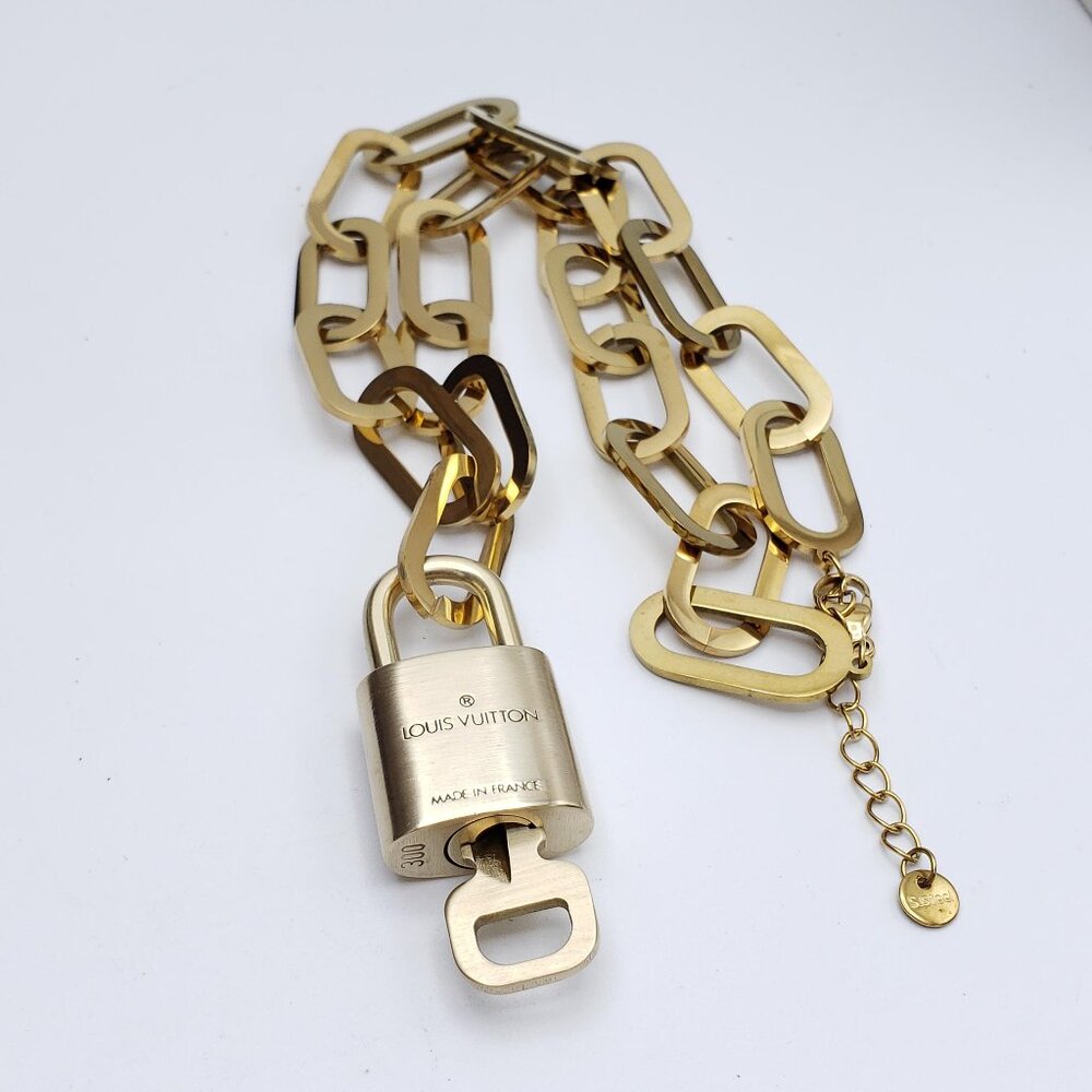Authentic Louis Vuitton GoldPadlock w/Unbranded Stainless Steel Paper Clip Chain - Picture 11 of 13